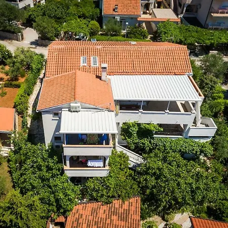 Marie I Nikola Privat bolig Krk Town